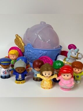 Fisher Price Little People Disney Princess Cinderella’s Coach With 9 Figures Lot